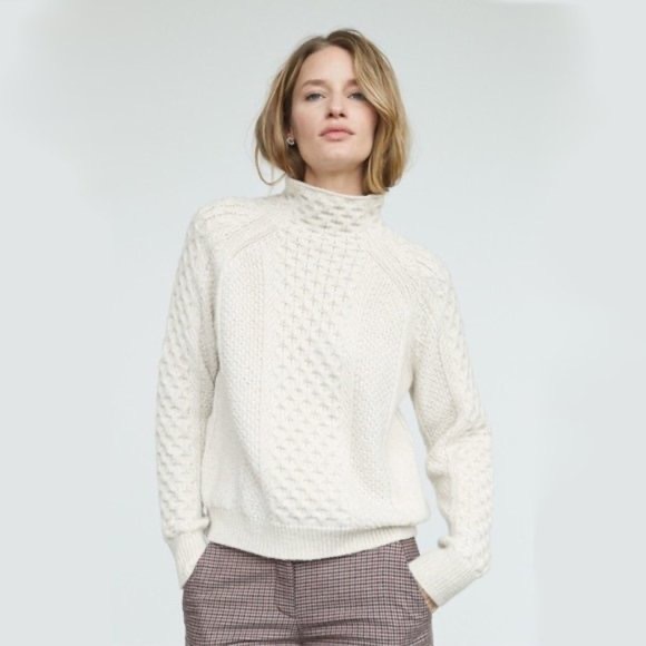Vince Sweaters - VINCE. gorgeous cable & wool mixed cashmere blend high next sweater cream M/S